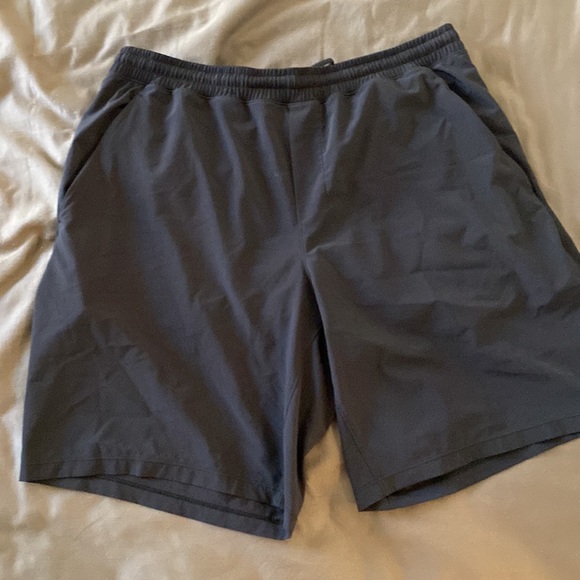 Lululemon shorts bundle - Picture 3 of 6